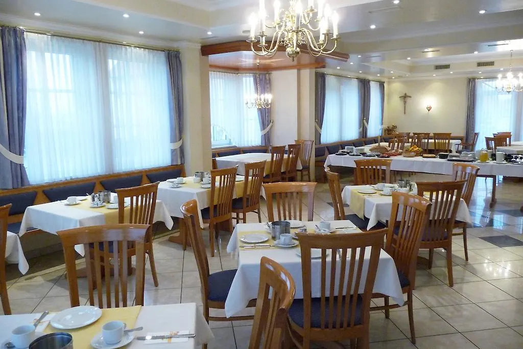 Hotel Bachwiesen Langensendelbach Germany